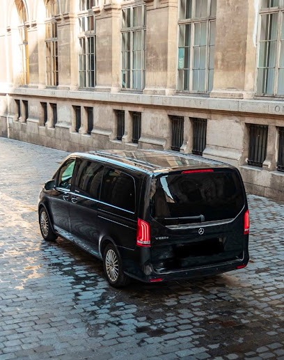 LES SHUTTLES PARISIENS ( Vita Gasy Taxi ), Taxi à Ris-Orangis
