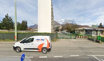 Jacquier Roux Richard, Taxi à Sassenage