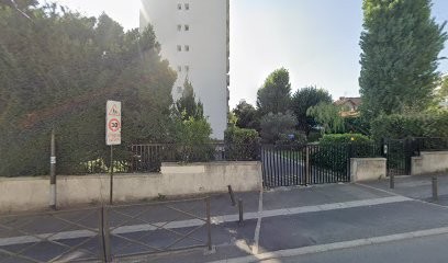 Lam Seam Leng, Taxi à Villejuif
