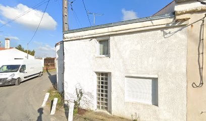 Aloha Taxis, Taxi à Dompierre-sur-Mer