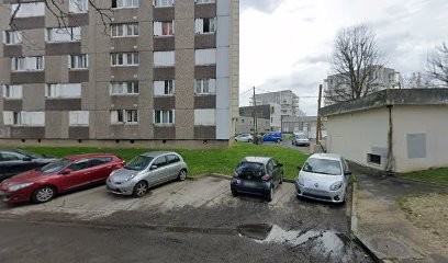 Doghman Woilid, Taxi à Romainville
