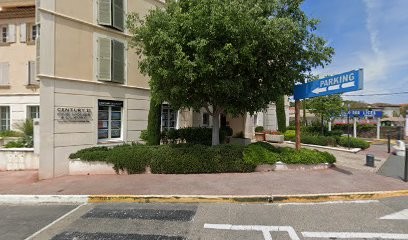 Écureuils Driver, Taxi à Saint-Tropez