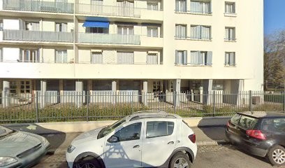 Sbaihi Fatteh, Taxi à Lyon 08