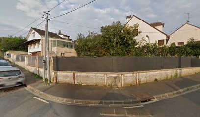 Naissant Ernest, Taxi à Ézanville