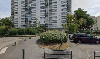 Chao Michel, Taxi à Neuilly-sur-Marne