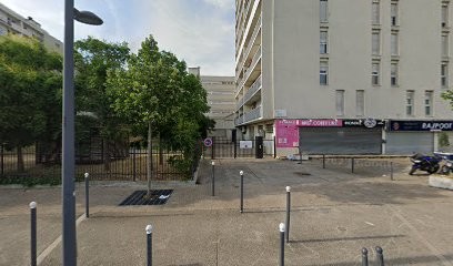 Vambanu-Rafael Celestino, Taxi à Villeneuve-la-Garenne