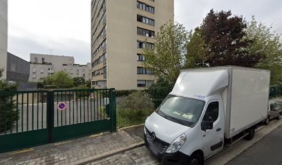 Ly Antoine, Taxi à Vitry-sur-Seine