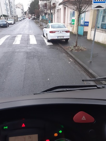 Ambulances Victor Betbeder, Taxi à Tarbes