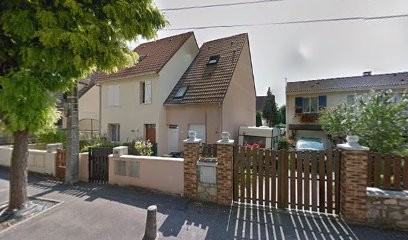 Bun Jean-Claude, Taxi à Villetaneuse