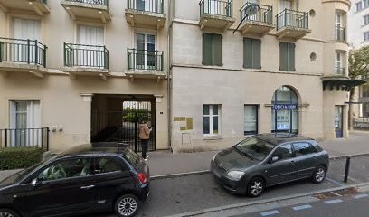 Mahdjoub Abbes, Taxi à Chessy