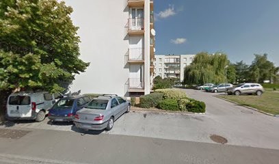 Kedjounia Sabrina, Taxi à Nuits-Saint-Georges