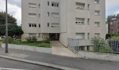 Lachiri Gherdi Mohammed, Taxi aux Lilas