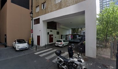Crespo Paulo, Taxi à Puteaux