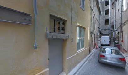 Vernier Benjamin, Taxi à Nîmes