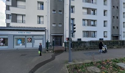 Benmazouz Rachid, Taxi à Décines-Charpieu