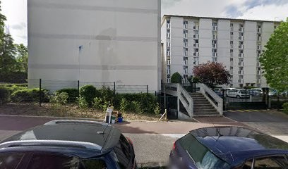 Mjerdi Fahdel, Taxi à Sucy-en-Brie