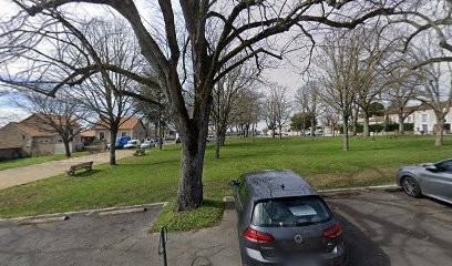 Ça roule ma poule, Taxi à Montamisé