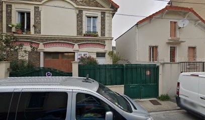 Phe Cheam-seng, Taxi à Villeneuve-Saint-Georges