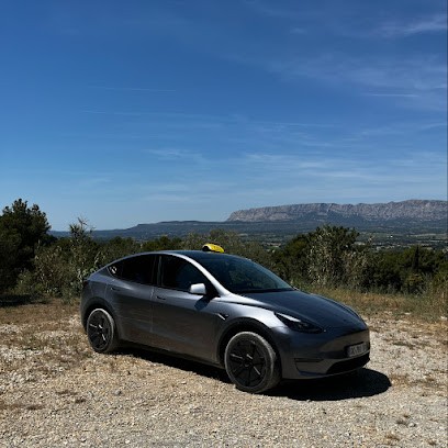 Julien Taxi, Taxi à Fuveau
