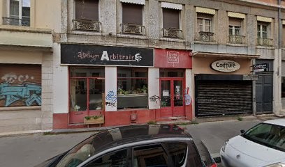 Begriche Yacine, Taxi à Lyon 03