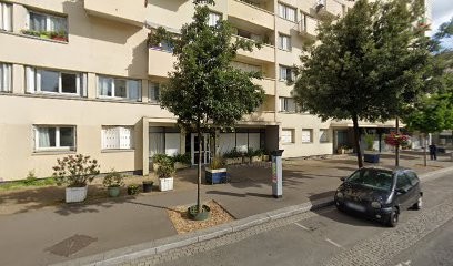Kasmi El Madjid, Taxi à Châtillon