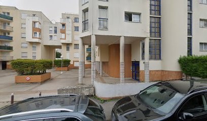 Prak Visoth, Taxi à Noisiel