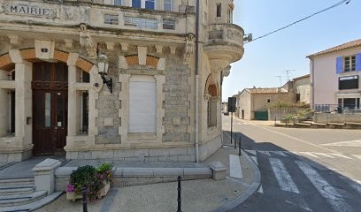 Collet Sacha, Taxi à Jonquières-Saint-Vincent