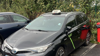 Taxi Tak, Taxi à Saint-Denis