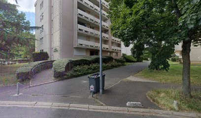 Vega Espinoza Jorge, Taxi au Mée-sur-Seine