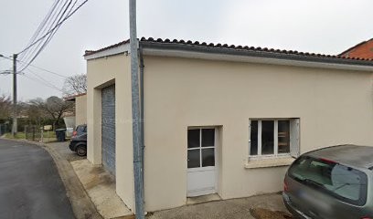 Cantin Pascal, Taxi à Léognan