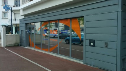 Iniguez Gavira José, Taxi à Vélizy-Villacoublay