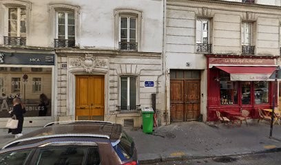 Novato, Taxi à Paris 18