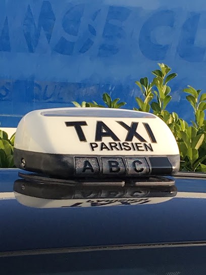 Raphaël Taxi, Taxi à Taverny