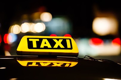 EFA Transports, Taxi à Saint-Just-Luzac