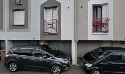 Pelaratti Francis, Taxi à Charleville-Mézières
