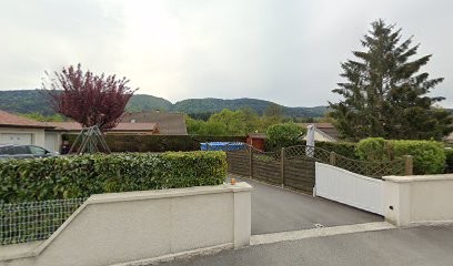 Loc Anciennes, Chauffeur Particulier VTC à Groissiat