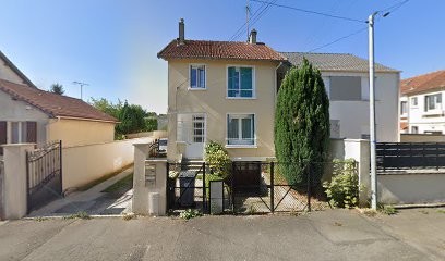 Tasbas Pascal, Taxi à Louvres