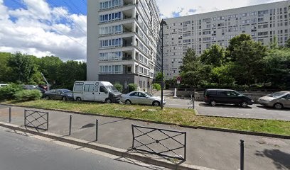 Fares Mohamed, Taxi à Villeneuve-la-Garenne