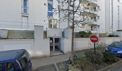 Nori Samir, Taxi à Villeneuve-la-Garenne