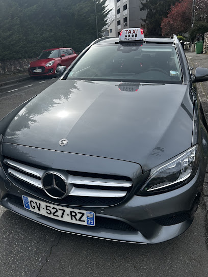 Taxi Priour Sabrina, Taxi à Médréac