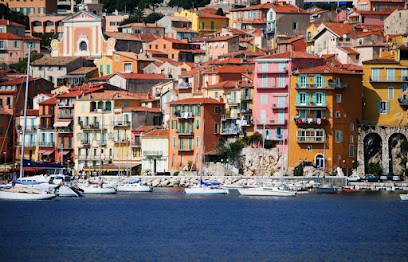 Taxi Villefranche Sur Mer : Taxi à Villefranche Sur Mer, Taxi à Villefranche-sur-Mer