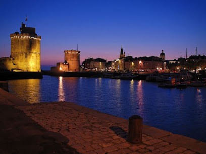 Ask Sasu, Taxi à La Rochelle