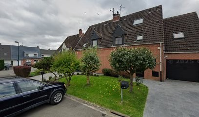 Ouk Sam, Taxi à Roncq