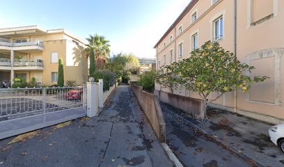Peris Michel, Taxi à Salon-de-Provence