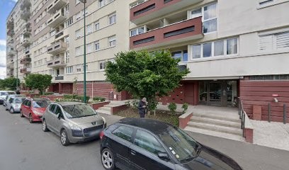 Bounoua Abdelkader, Taxi à Villeneuve-la-Garenne