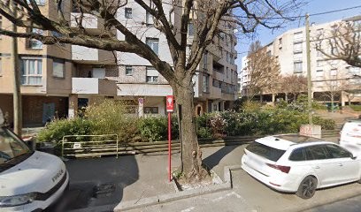 Zougagh Ahmed, Taxi à Ivry-sur-Seine