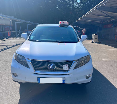 Taxi Nueve, Taxi à Lille