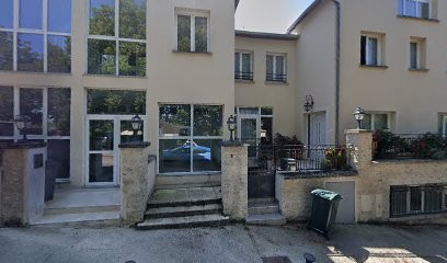 Ribeiro Alexandre, Taxi à Thiverval-Grignon