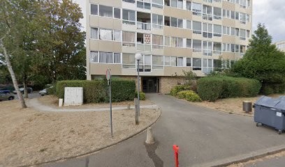 Meghni Salah, Taxi à Coignières