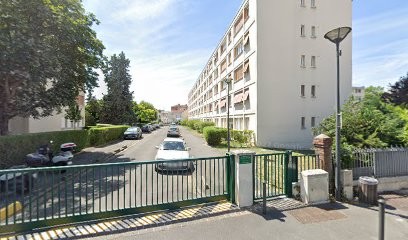 Hafiz Rachid, Taxi à Châtillon